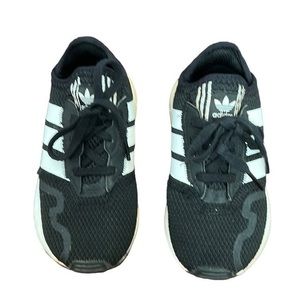 Adidas size 9 sneakers